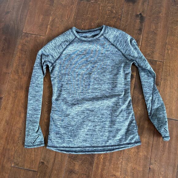 Cuddl Duds Climate Right Women's Small Shirt Long Sleeve Gray Thumb Holes - Picture 1 of 5